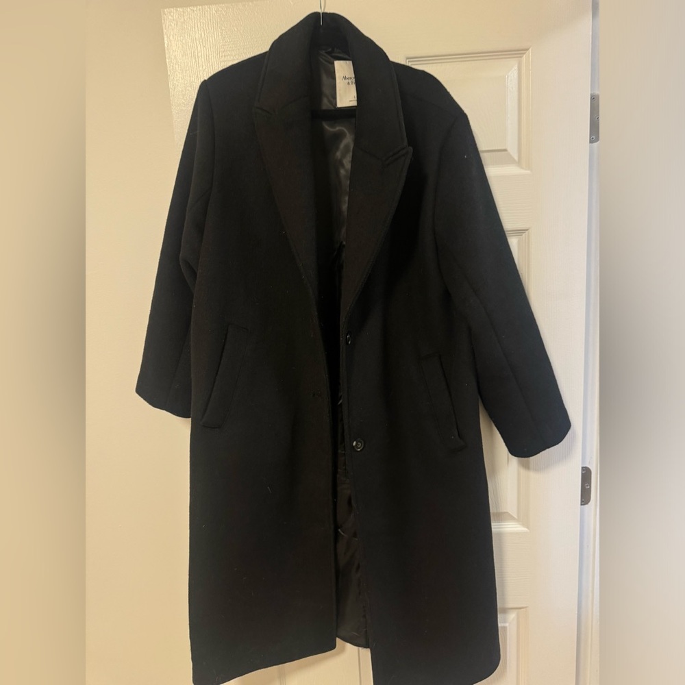 NWOT Abercrombie & Fitch Black Trench Coat